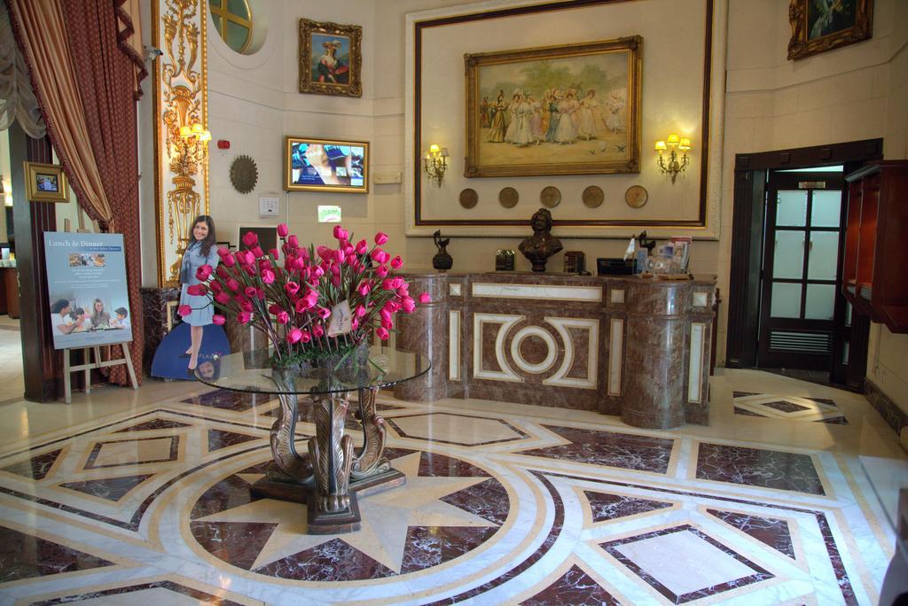 Serenada Golden Palace - Boutique Hotel Beirute Exterior foto